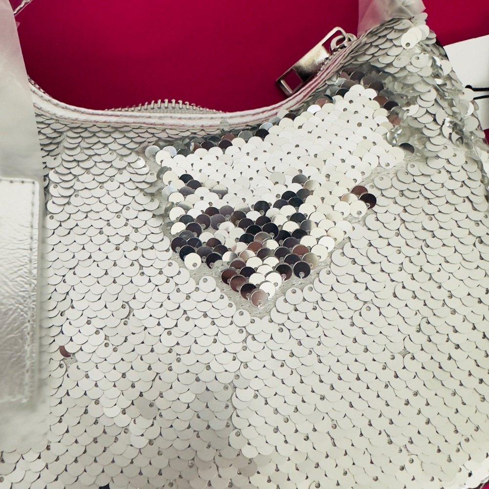 Nicole Miller - Silver Sequin Shoulder Bag Adjustable Silver Thick Strap MSRP$60 - Picture 3 of 12